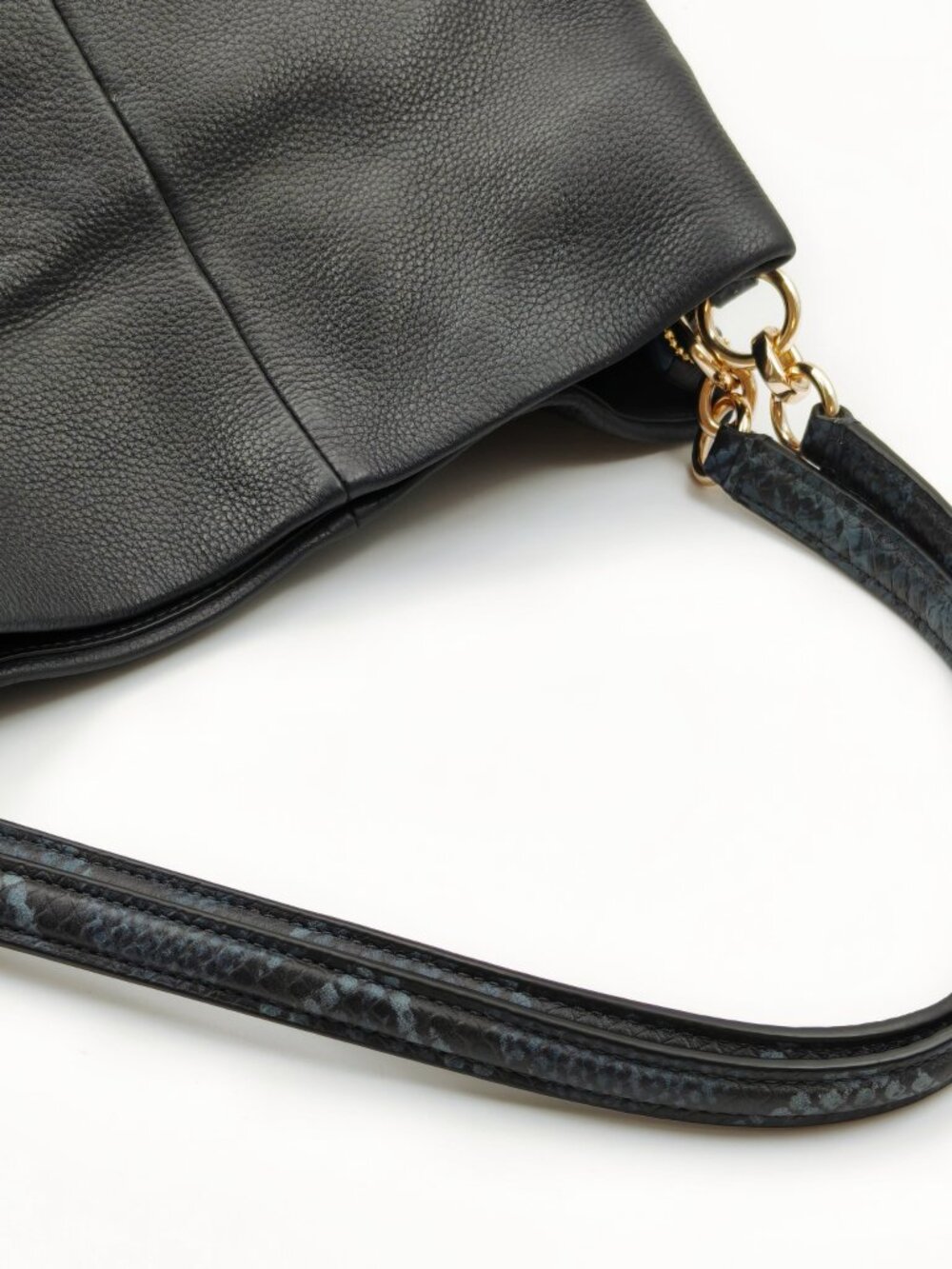 Coach Black Pebbled Leather Large Shoulder Hobo Bag Gold Hardware - Picture 5 of 14